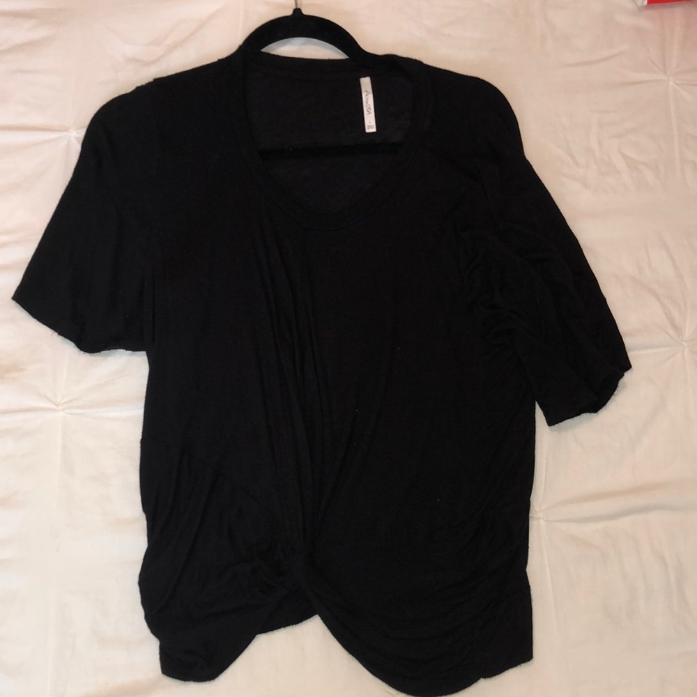 Women’s Black Tie Front Top Active USA NEVER WORN